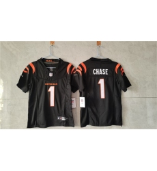 Women's Cincinnati Bengals #1 Ja'Marr Chase Black F.U.S.E. Vapor Football Stitched Jersey(Run Small)